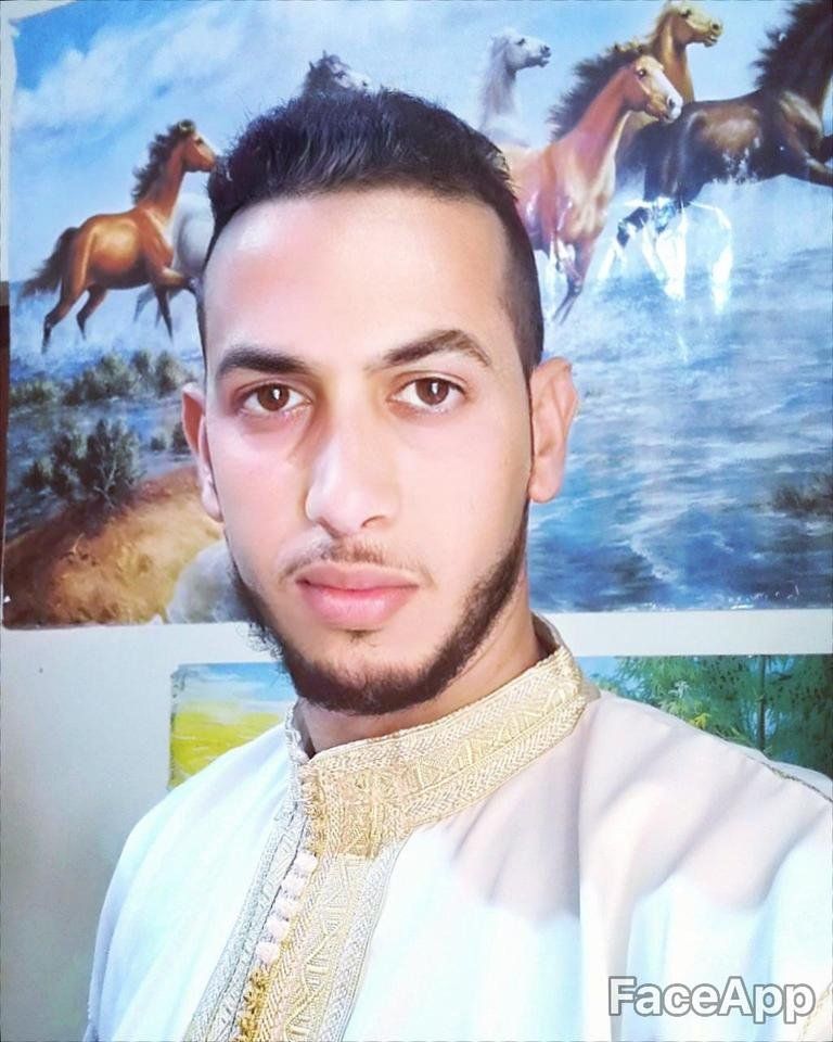 FaceApp_1508066508013.jpg