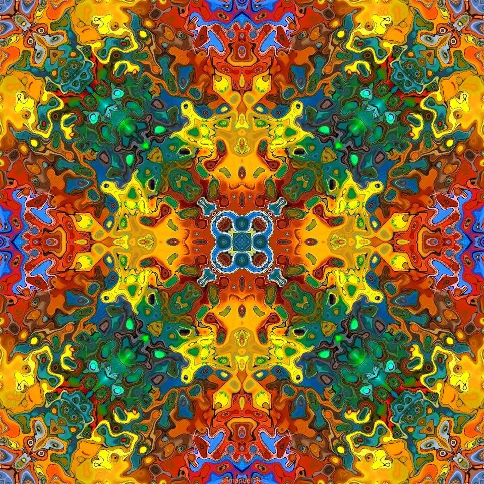 imgonline-com-ua-Kaleidoscope-OtAv4aFJqo35M4h.jpg