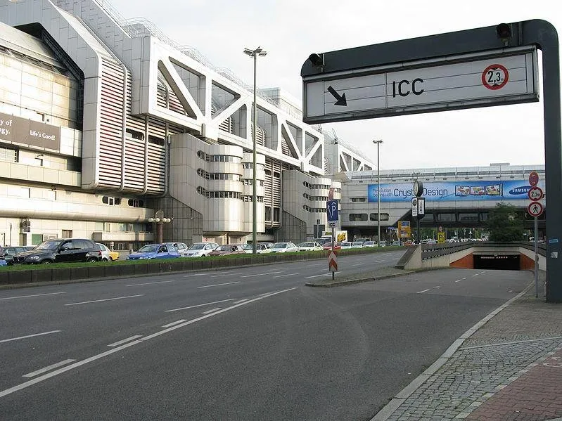 ICC_Berlin_-_panoramio.jpg