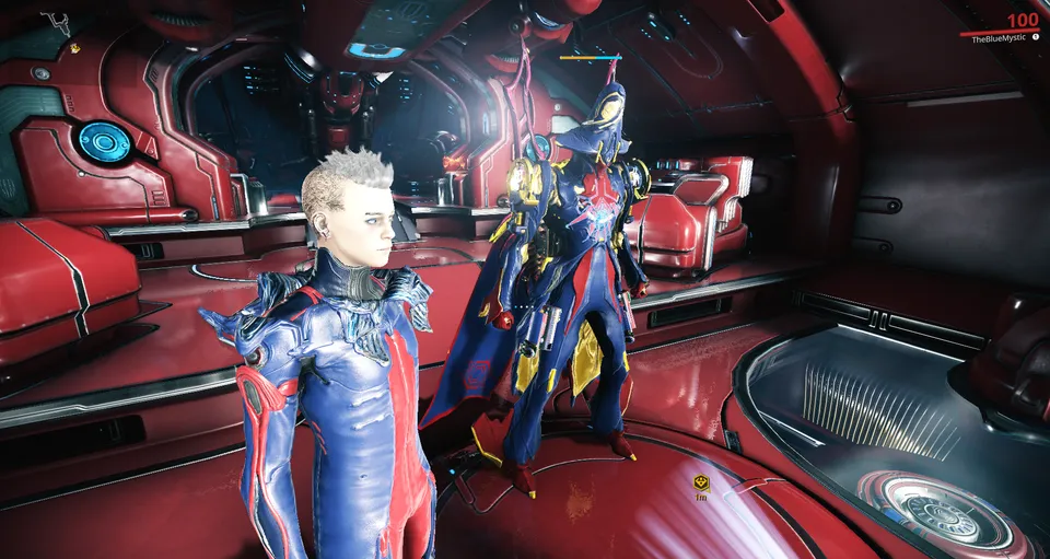 Space Warframe selfie.png