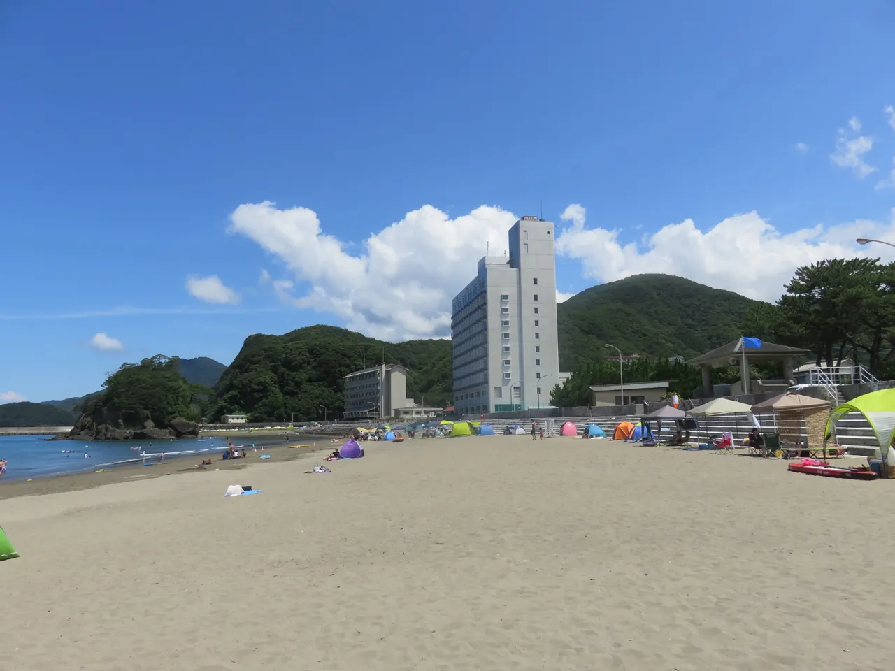 Matsuzaki beach looking south.