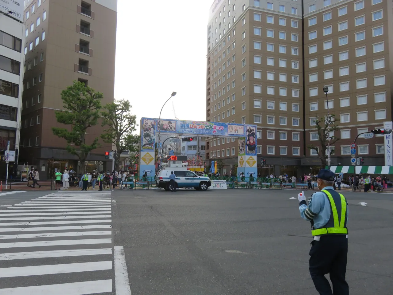 The main entrance to the pedestrianized area.