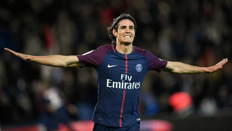 1528629103_cavani.jpg