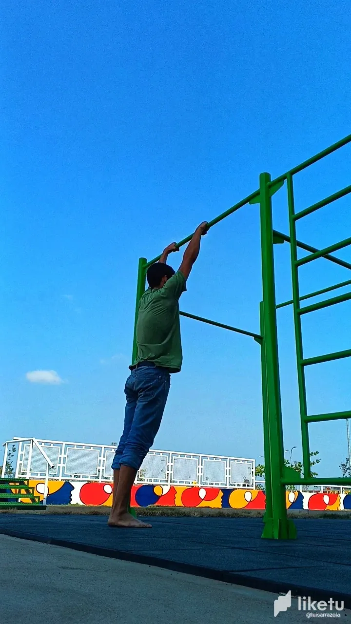 cls39hva4000jhmszenyfaclc_1000055665.webp