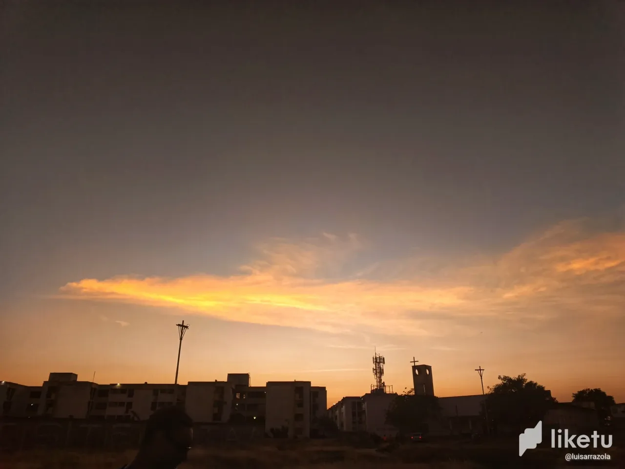 clt057o3g026d6eszc8jx9mdl_1000064624.webp