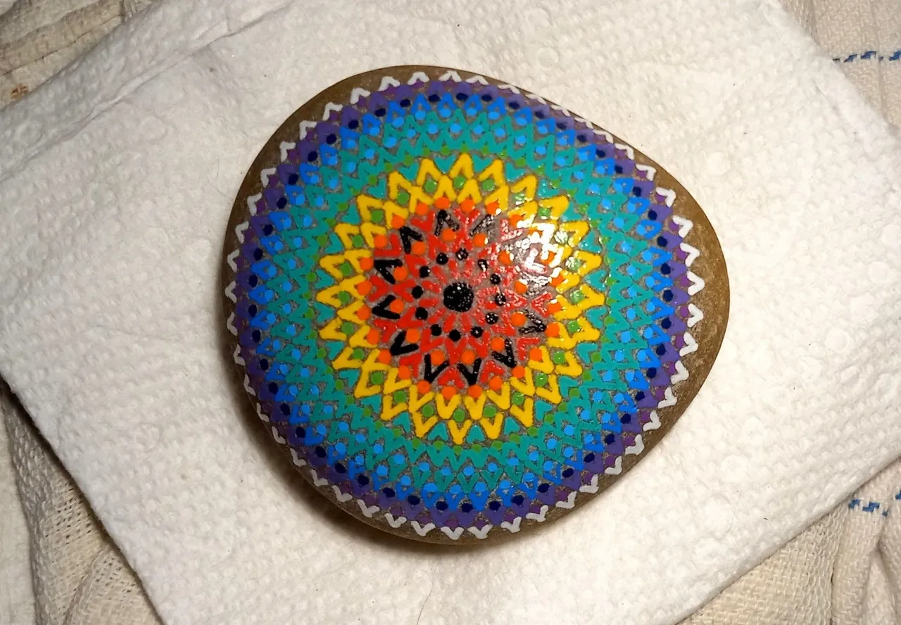 AS119-RainbowStone.jpg