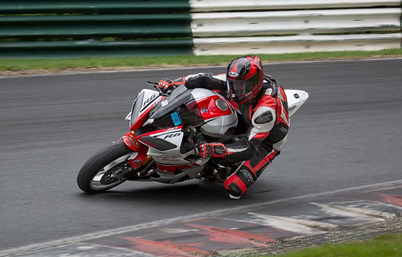 cadwell-4.jpg