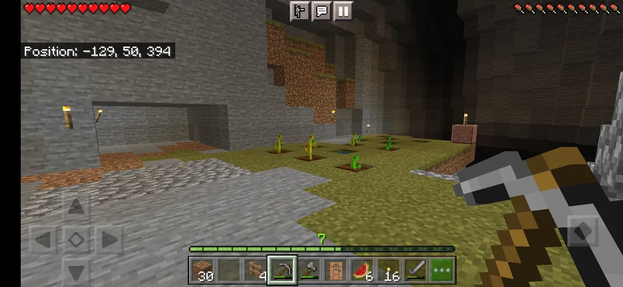 Screenshot_2022-07-27-18-59-18-762_com.mojang.minecraftpe.jpg