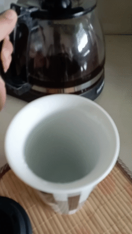 5f50f53c-4650-49d6-8fb4-f76e30215d0e.gif
