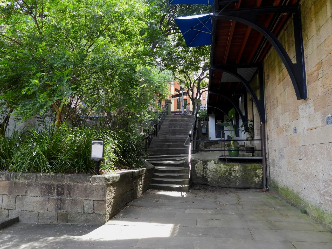 CADMANS COTTAGE STAIRS.JPG
