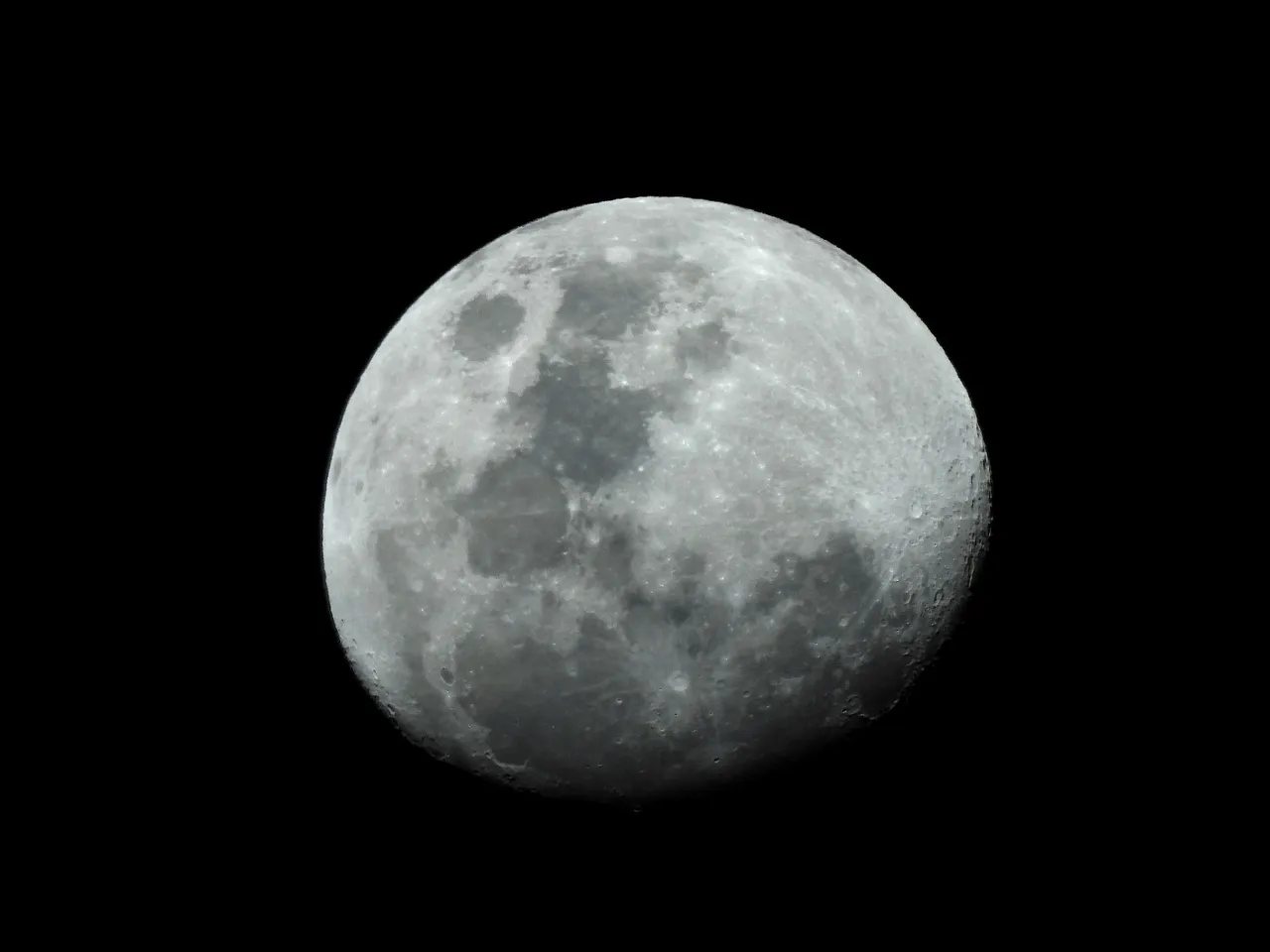 moon.JPG