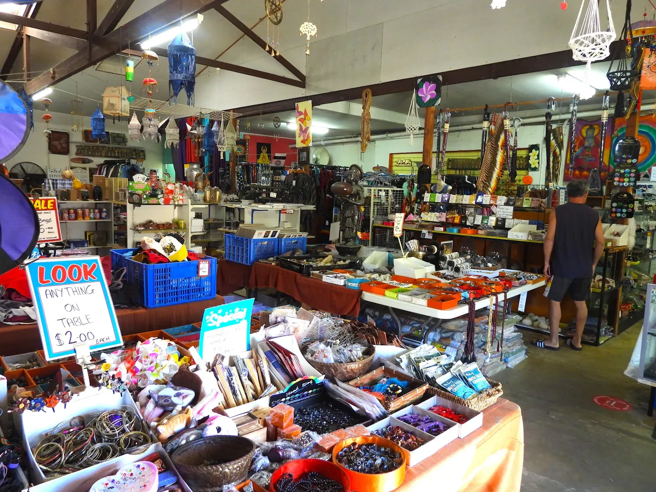 shop.JPG