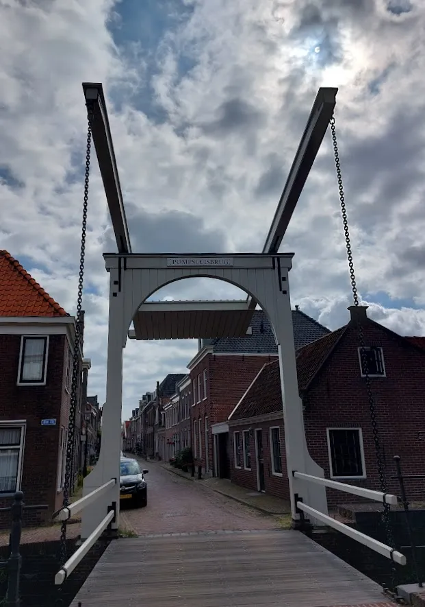bridge.png