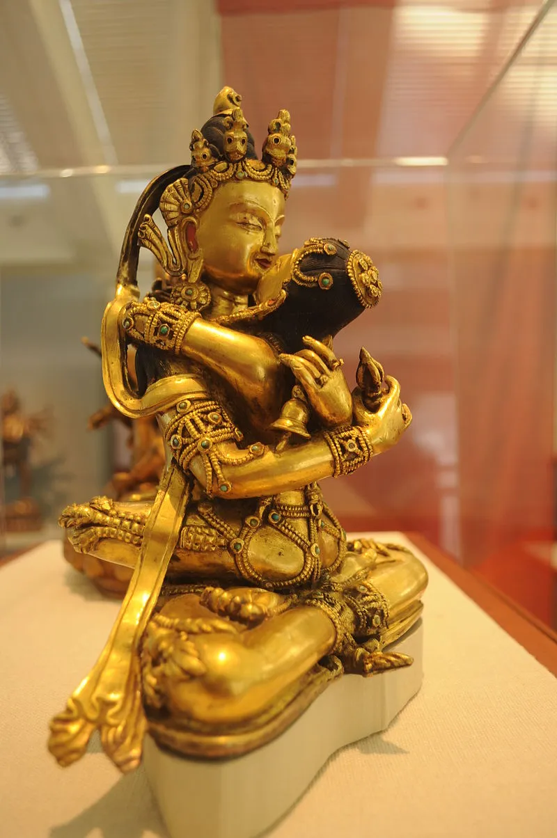 800px-Vajradhara_L2012.81_03.jpg