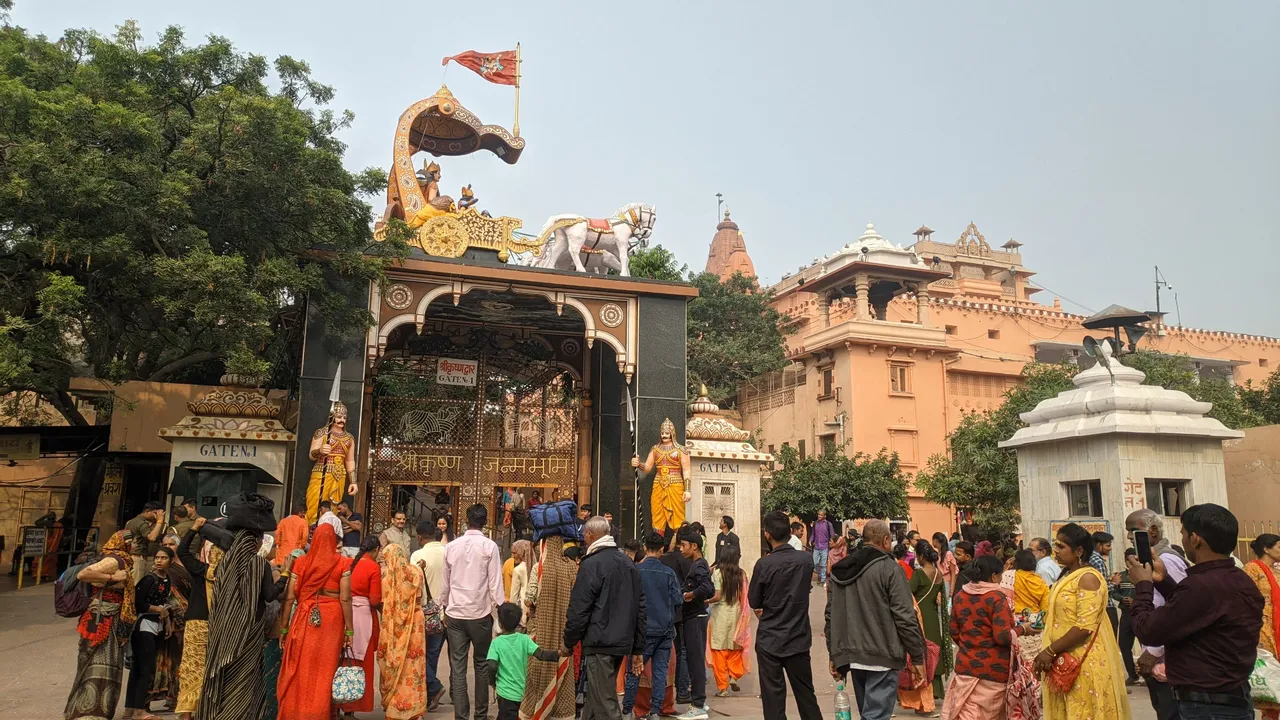 Nov Vrindavan 01.jpg
