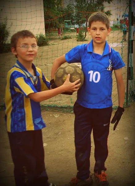 Gimme that ball, Baia Mare, Romania, 2011