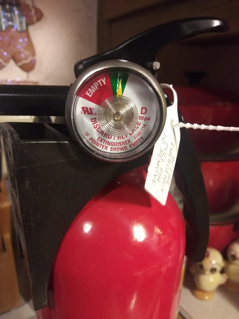 old extinquisher meter.jpg
