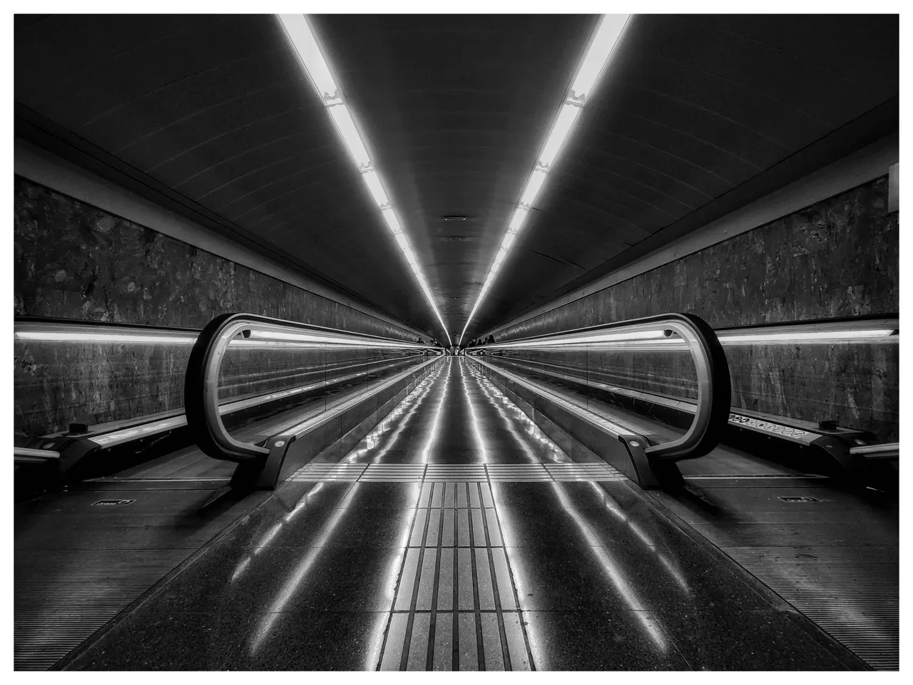 #221_p_bw2_Spanien Barcelona IMG_20230217_180145-02.jpeg