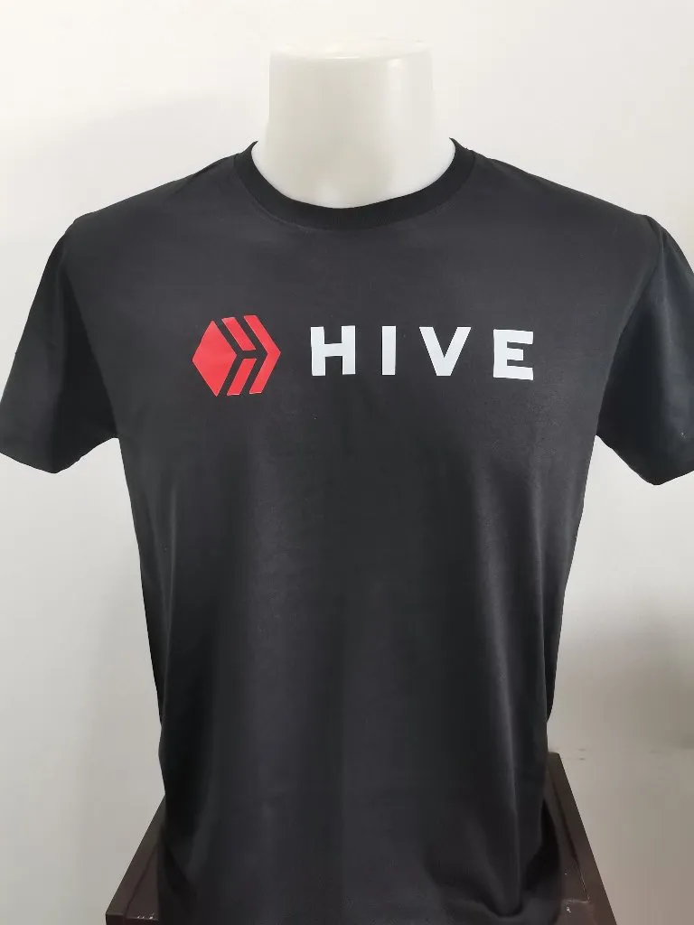 Hive Merchs Logo.jpeg