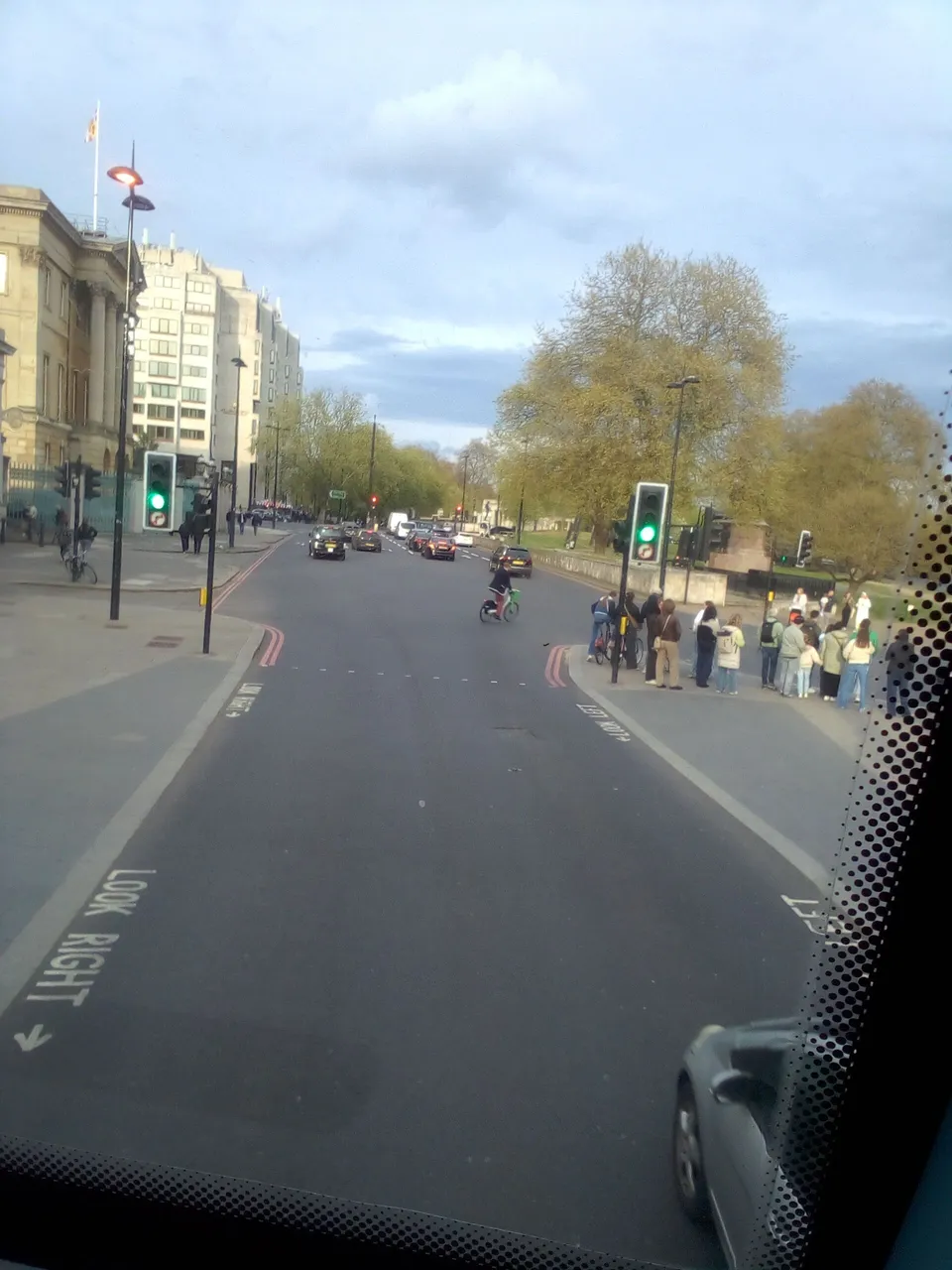 16apr8.jpg