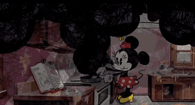 minnie-mouse-in-kitchen (1).gif