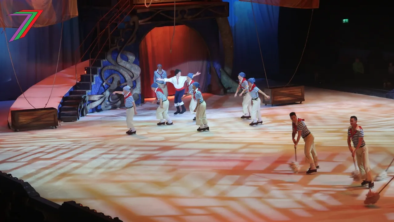 Year_Shows_Disney_Mermaid_3.jpg