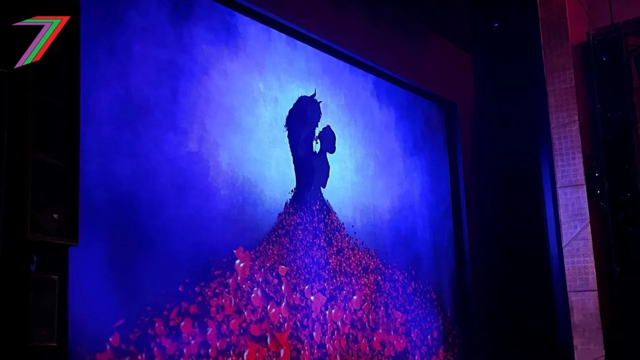 Year_Shows_Beauty_Beast_Start.jpg
