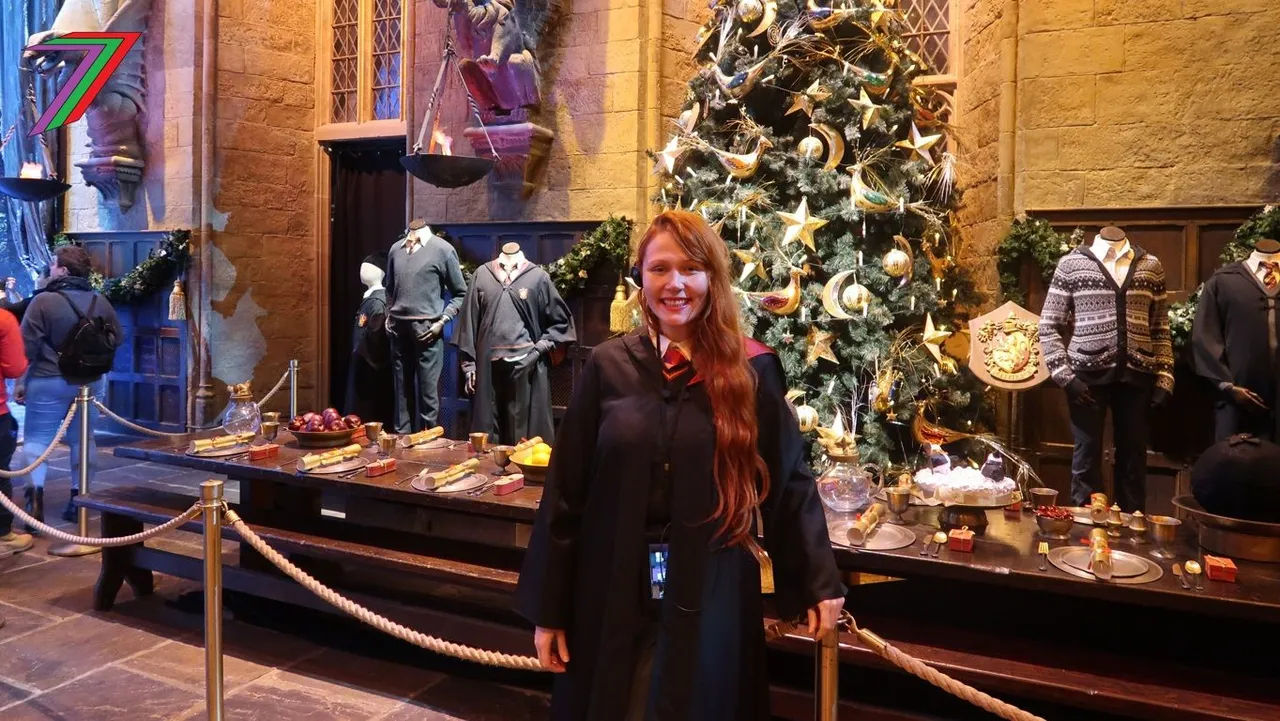 Year_Shows_Harry_Potter_Great_Hall_4.jpg