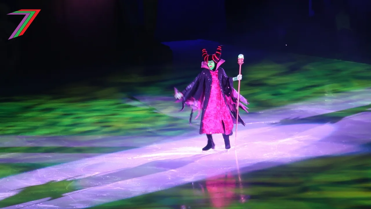 Year_Shows_Disney_Sleeping_Beauty_1.jpg
