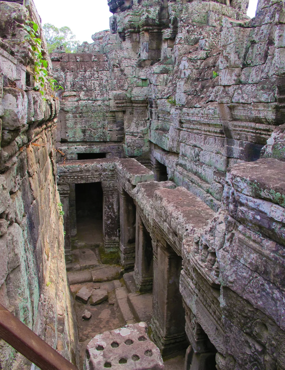 BAYON 18.jpg