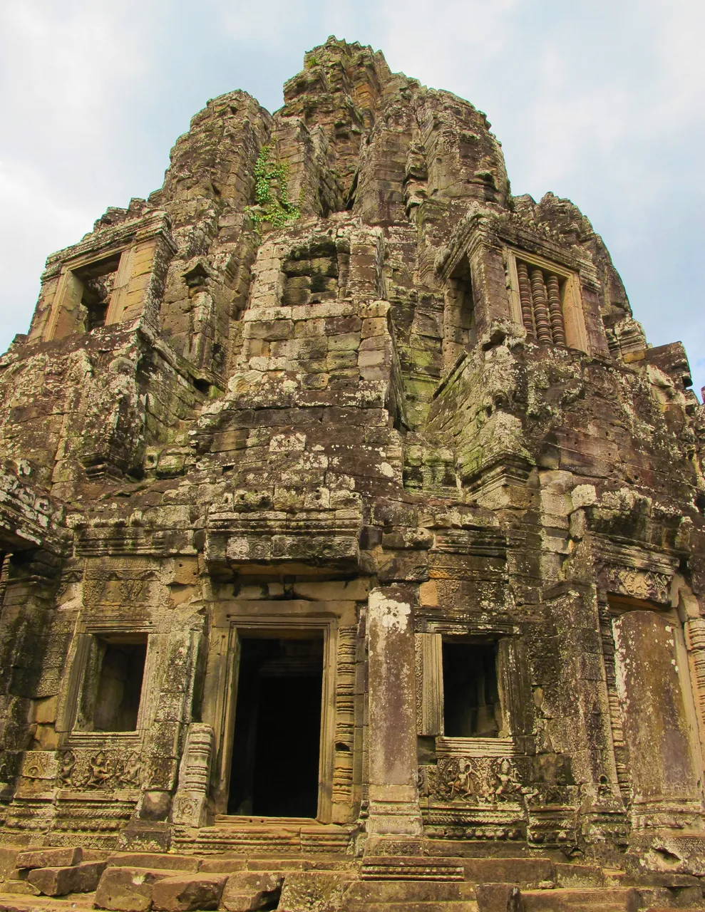 BAYON 17.jpg