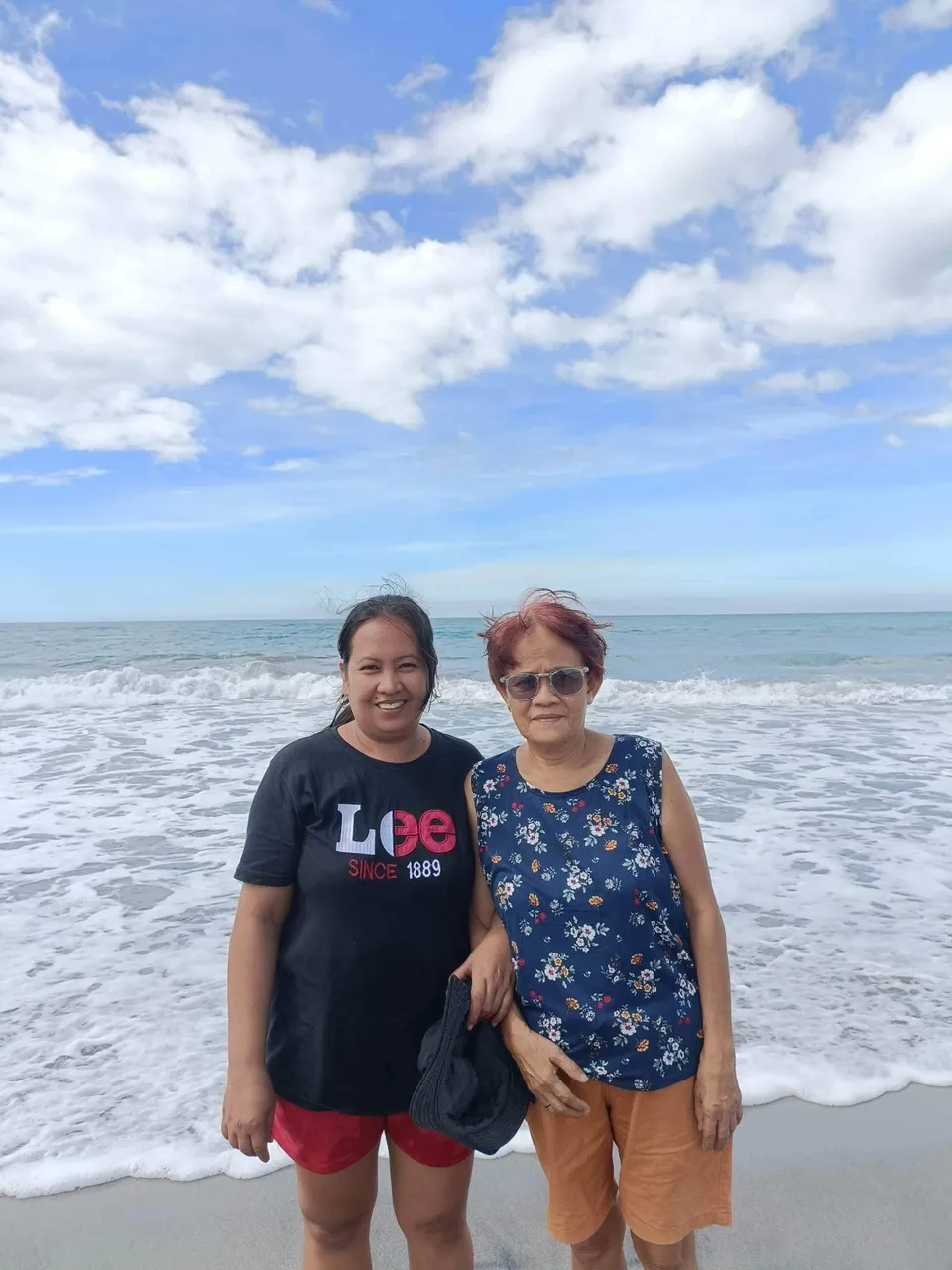 ate and mama.jpg