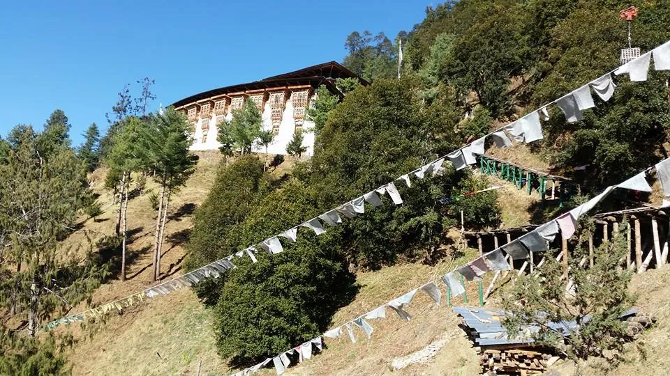 Bhutan temple.jpg