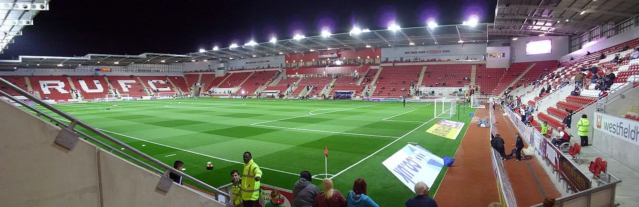 1280px-Rotherham_Utd_v_Leeds_Utd_17th_Oct_2014_pano_(15376343670).jpg