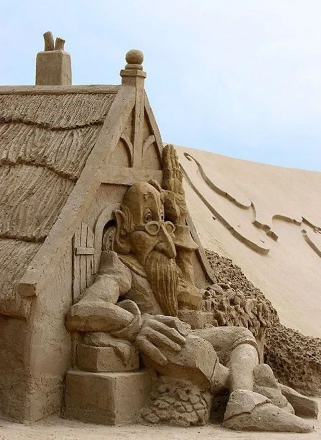 the_best_sand_sculptures_in_the_world_640_high_18.jpg