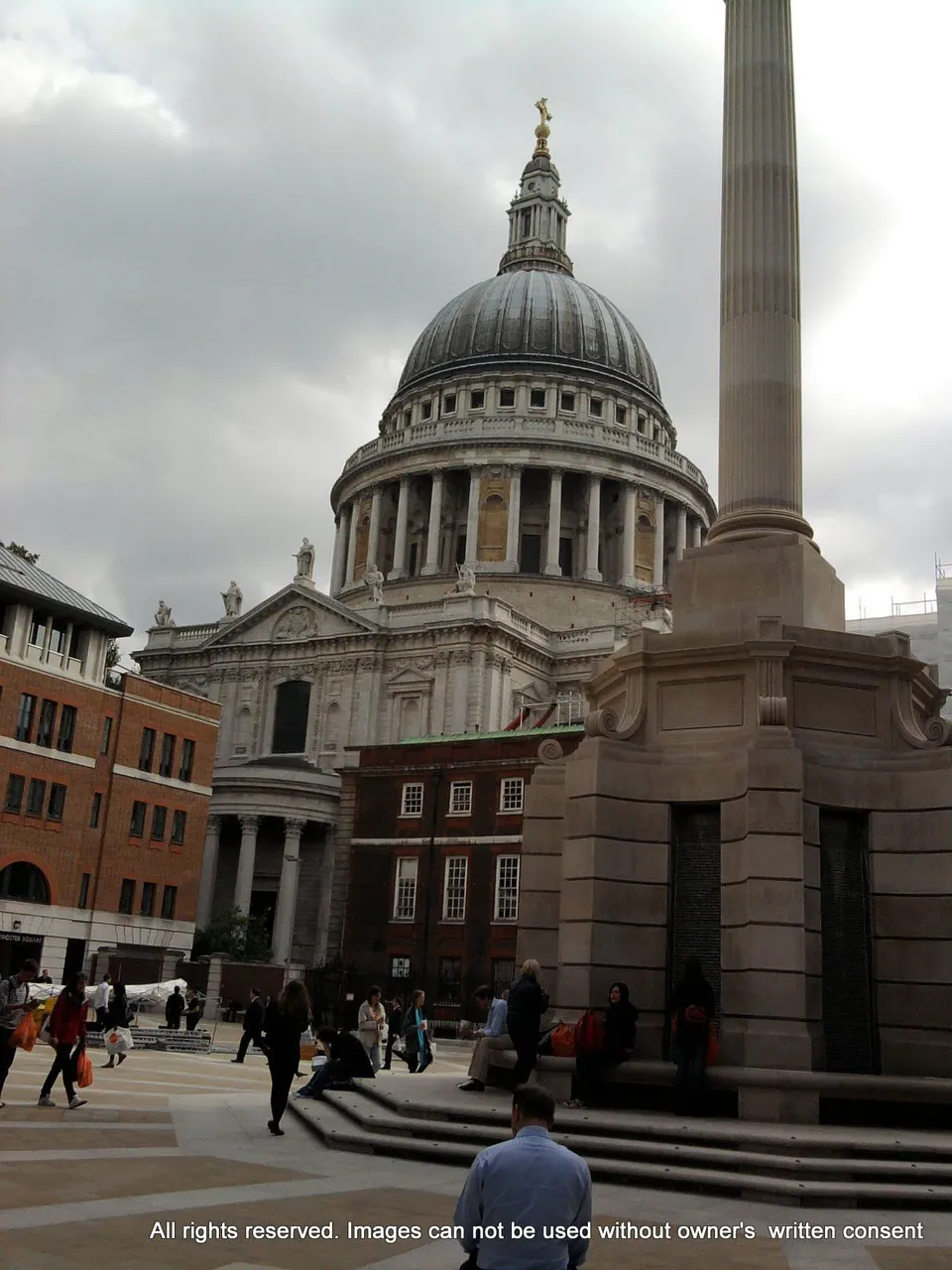 st paul's cathedral  11-1-2010 9-27-016.jpg