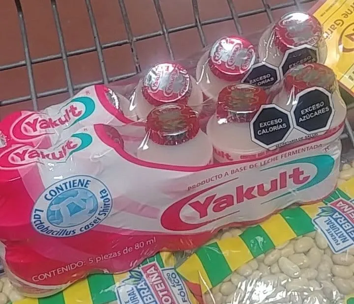 7_yakult.jpg