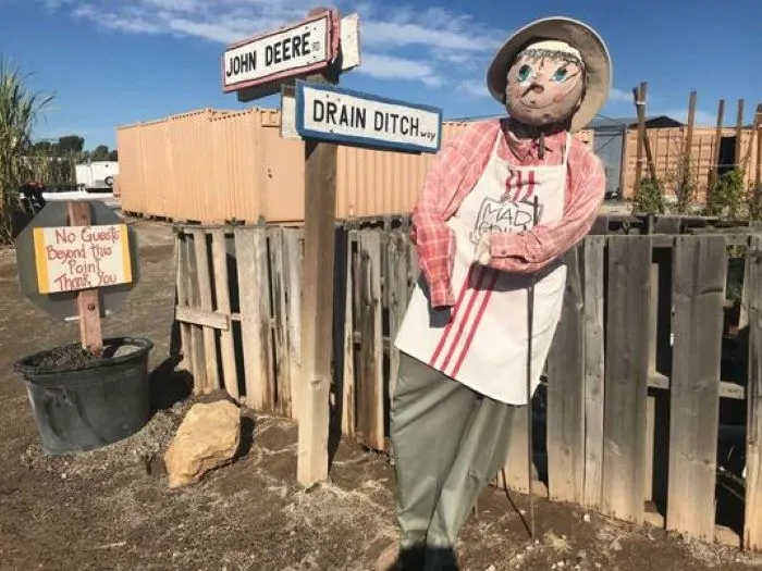 " " \" \" \\"scarecrow.jpg\\"\"\"""
