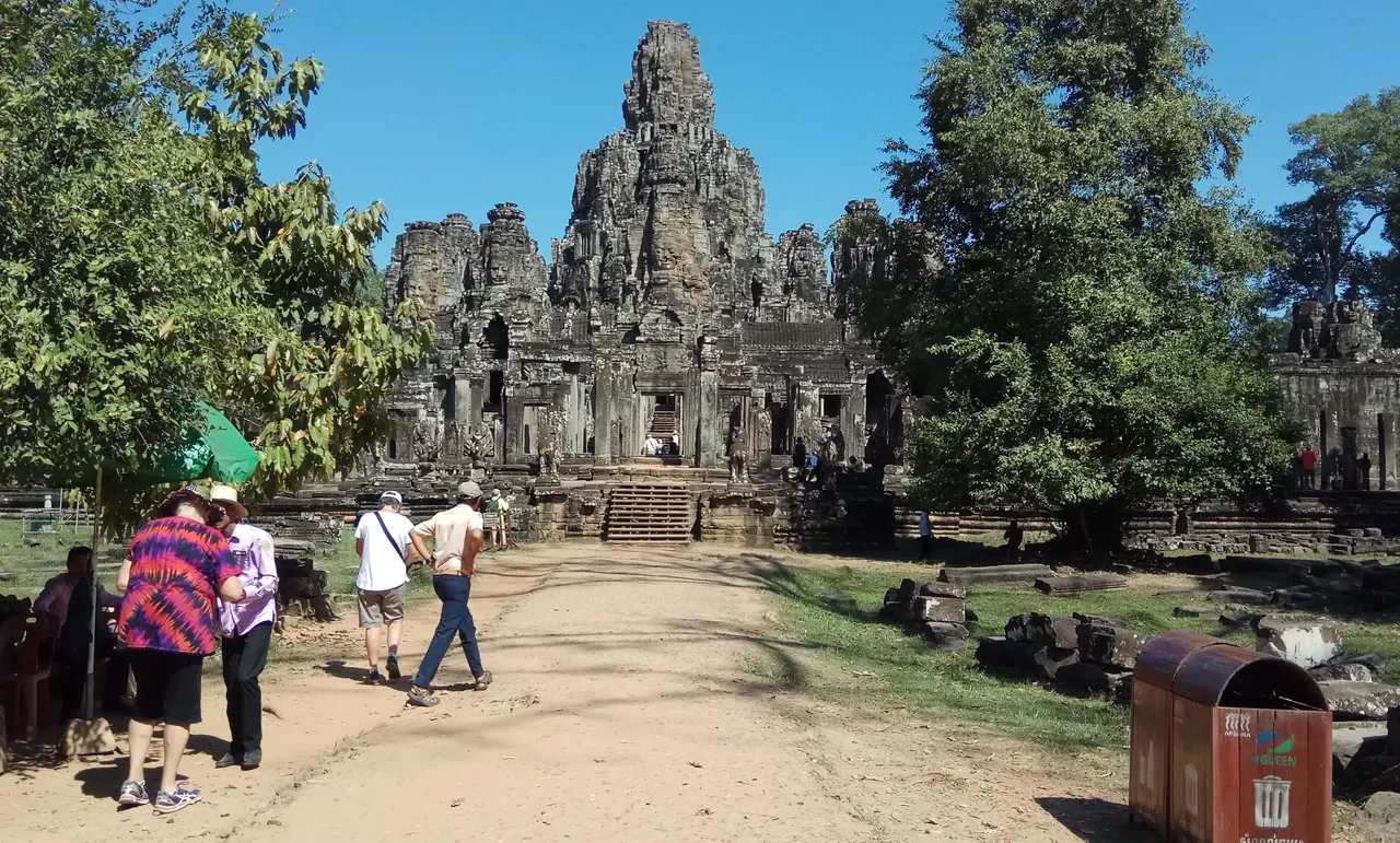 Bayon 1.jpg