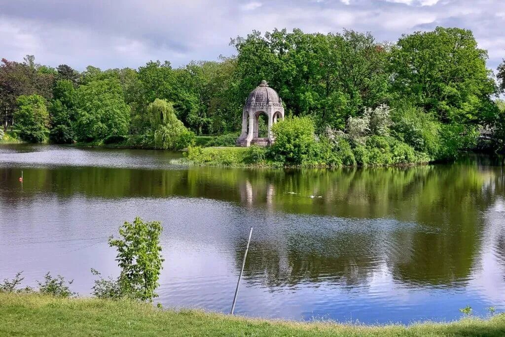 Magdeburg, The City Park (Stadtpark) Rotehorn