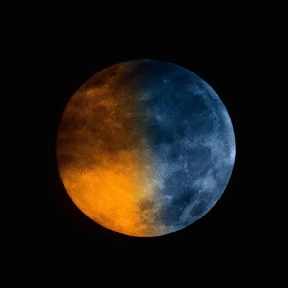moon-blue-greg-hogan-7-31-2015-sq-e1438543549777.jpg