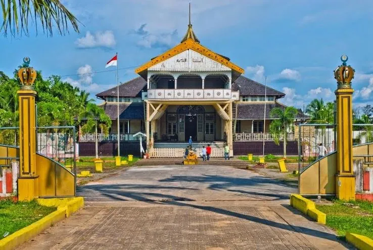 tempat-wisata-unik-di-pontianak.jpeg