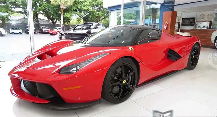 LaFerrari-For-Sale4a.jpg