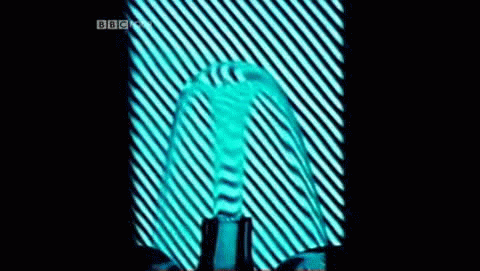 6Bd3rmu.gif