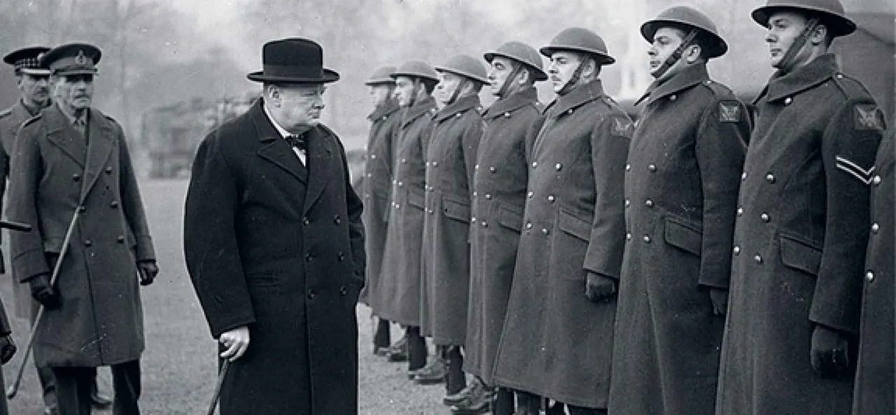 column-45-winston-churchill-pan_17136.jpg