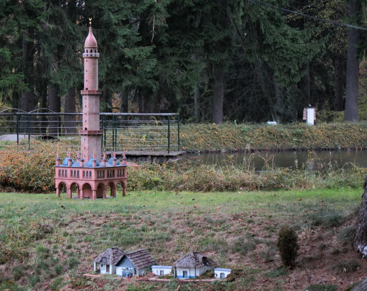 Miniatur park - Minaret v Lednici.JPG