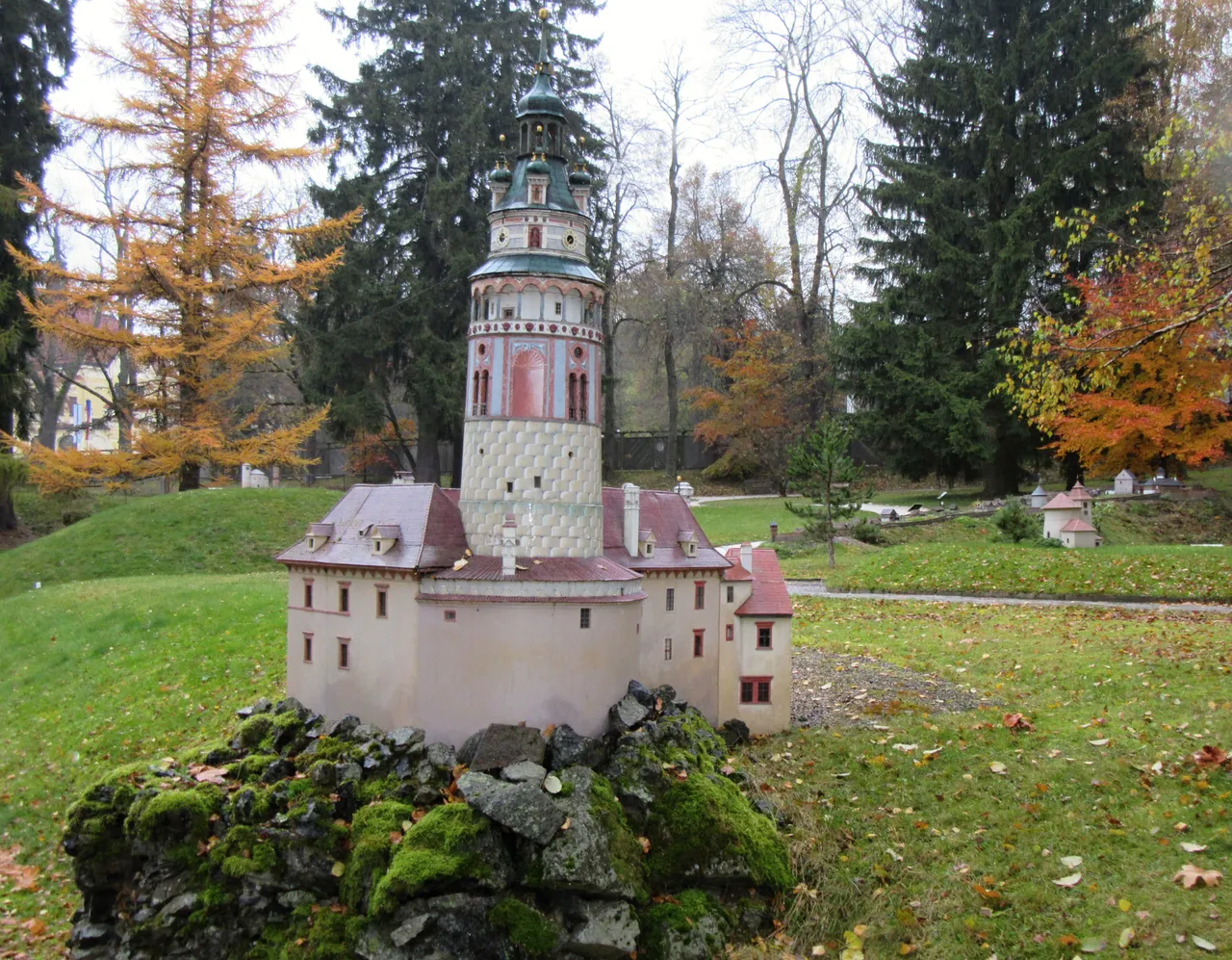 Miniatur park - Krumlov.JPG