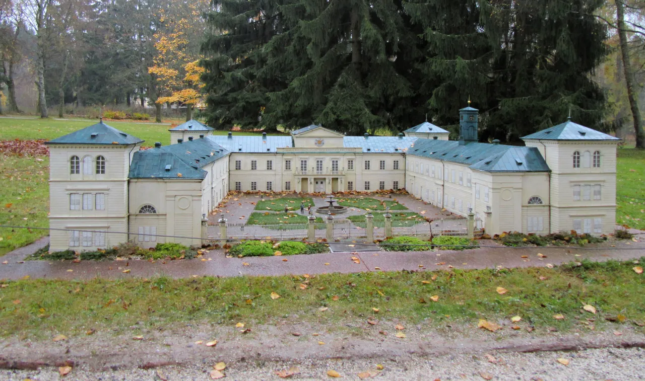 Miniatur park - Kynžvart.JPG