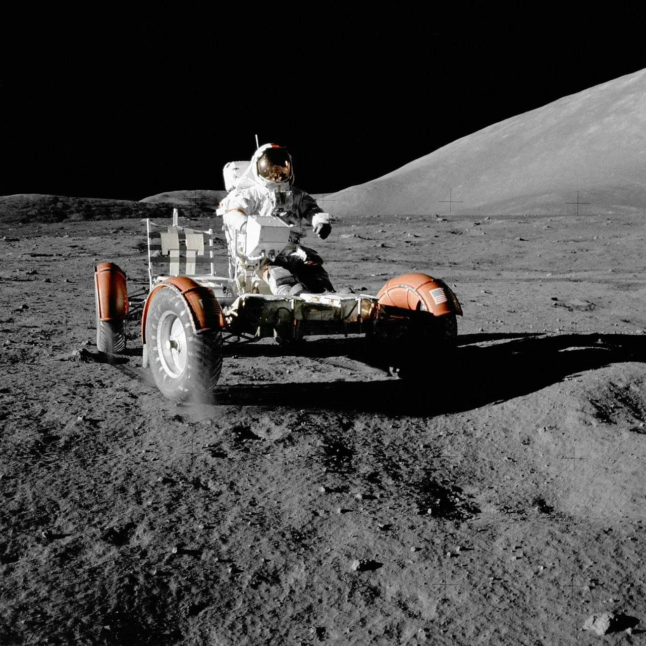 moon-vehicle-67521_1280.