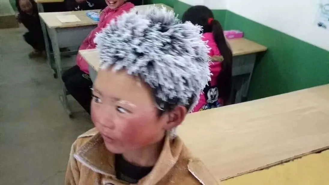 skynews-frozen-boy-china_4202625.jpg